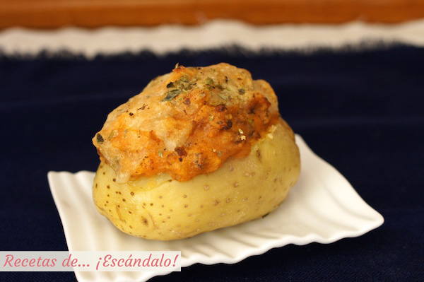 Receta de patatas rellenas de carne picada al horno