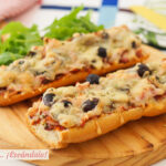 Pan pizza con bacon y champiñones