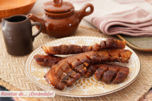 Chicharrón de cerdo crujiente y muy sabroso